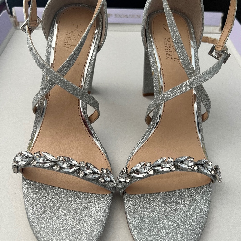 Badgley  Mischka Jewel silver dress heels